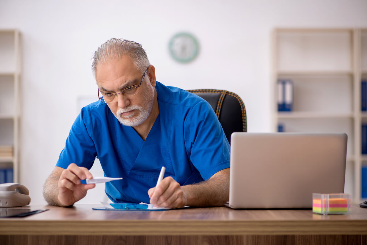 The Complete Guide to HR Compliance in 2023